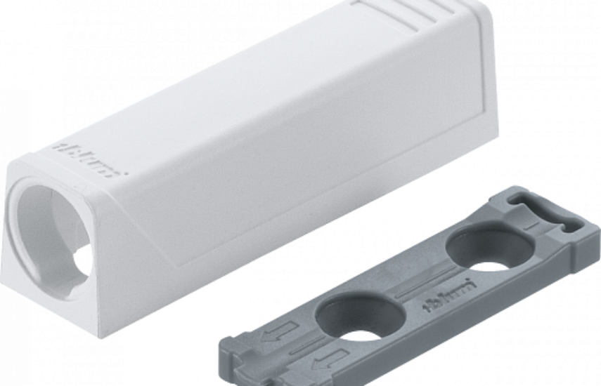 Blum Держатель TIP-ON прямой короткий,белый шелк 956.1201 TIP-AP 250SEIW